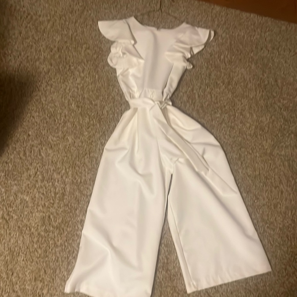 White cropped jumpsuit, Gianni Bini girls size 12